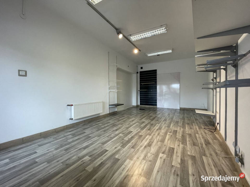 Lokal Starachowice Marsz Piłsudskiego 26 metrów