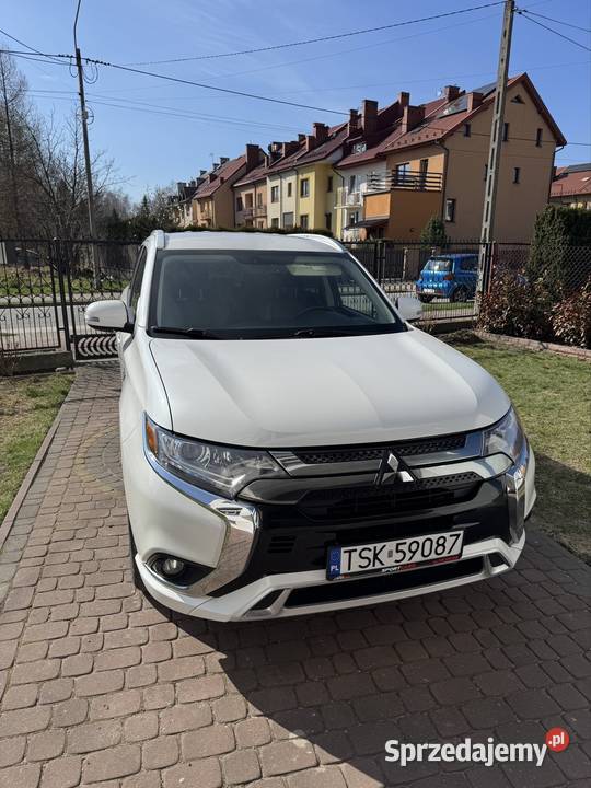 Mitsubishi Outlander PHEV 2019 bateria 85 Skarżysko-Kamienna sprzedam
