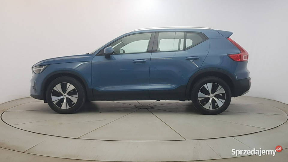 Volvo XC 40 B3 Core Z Polskiego Salonu Faktura niebieski Warszawa