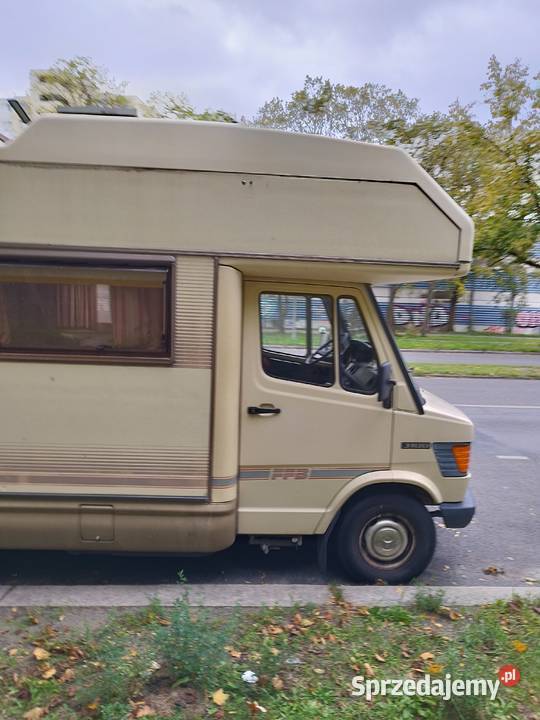Mercedes Benz kamper Pozostałe Olsztyn