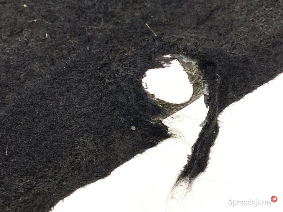 WYGŁUSZENIE MASKI MERCEDES S204 Kombi 0714 Elementy wygłuszające sprzedam