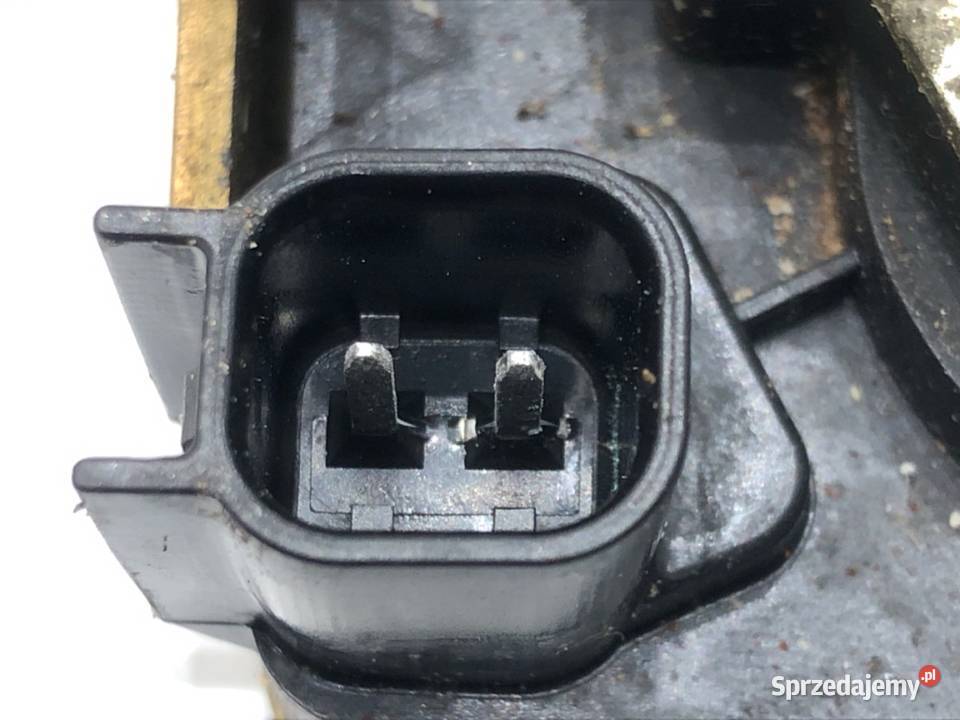 ZAMEK KLAPY TYŁ MAZDA TRIBUTE SUV YL847843102AA osobowe