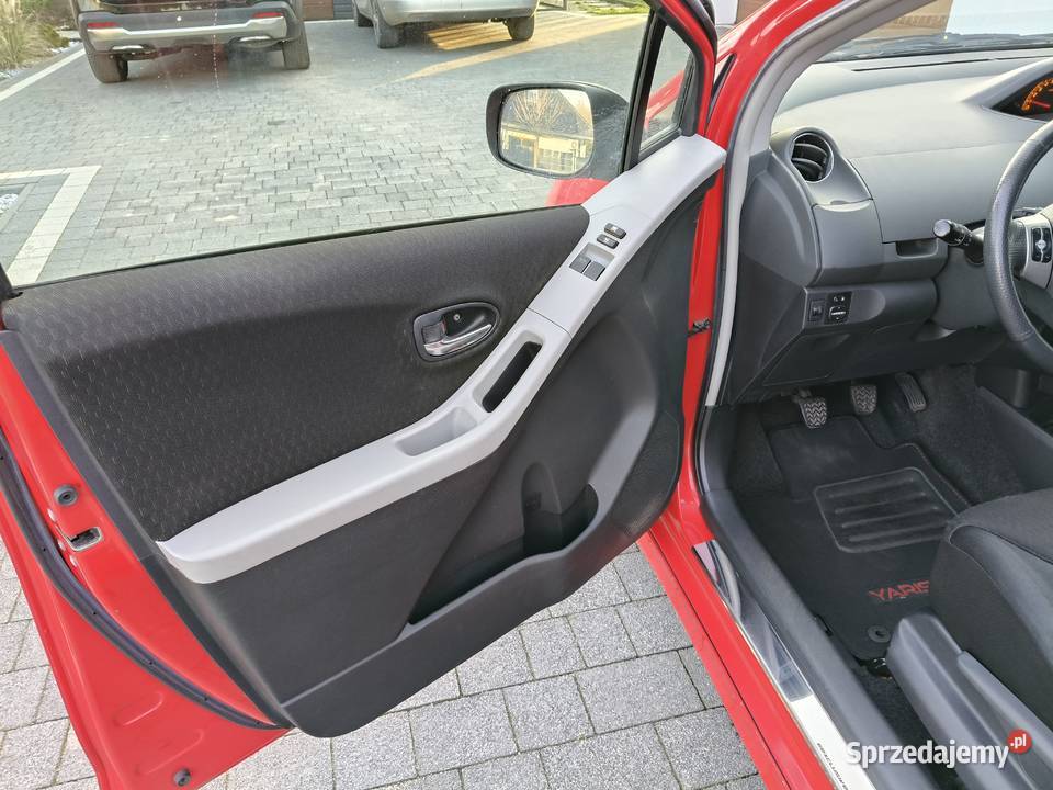 Toyota Yaris 18T133 nawigacja Kraków