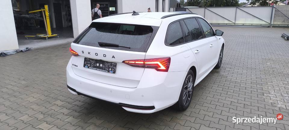 Skoda Octavia IV Lift Sportline automat 15 eTSI Nowy Tomyśl