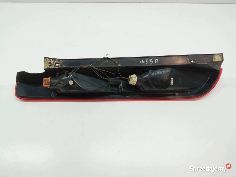 LAMPA TYŁ PRAWA 5D HB LIFT 8M5113404A Ford Focus
