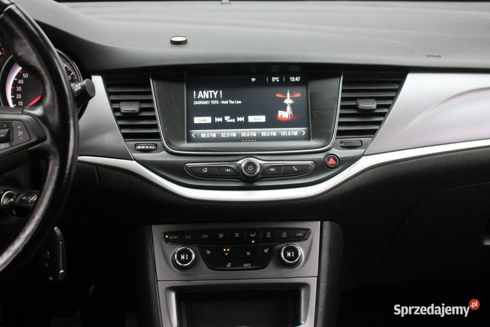 Opel Astra ACTIVEOrglakierBogate wyposazenieMaly tempomat Astra Gliwice