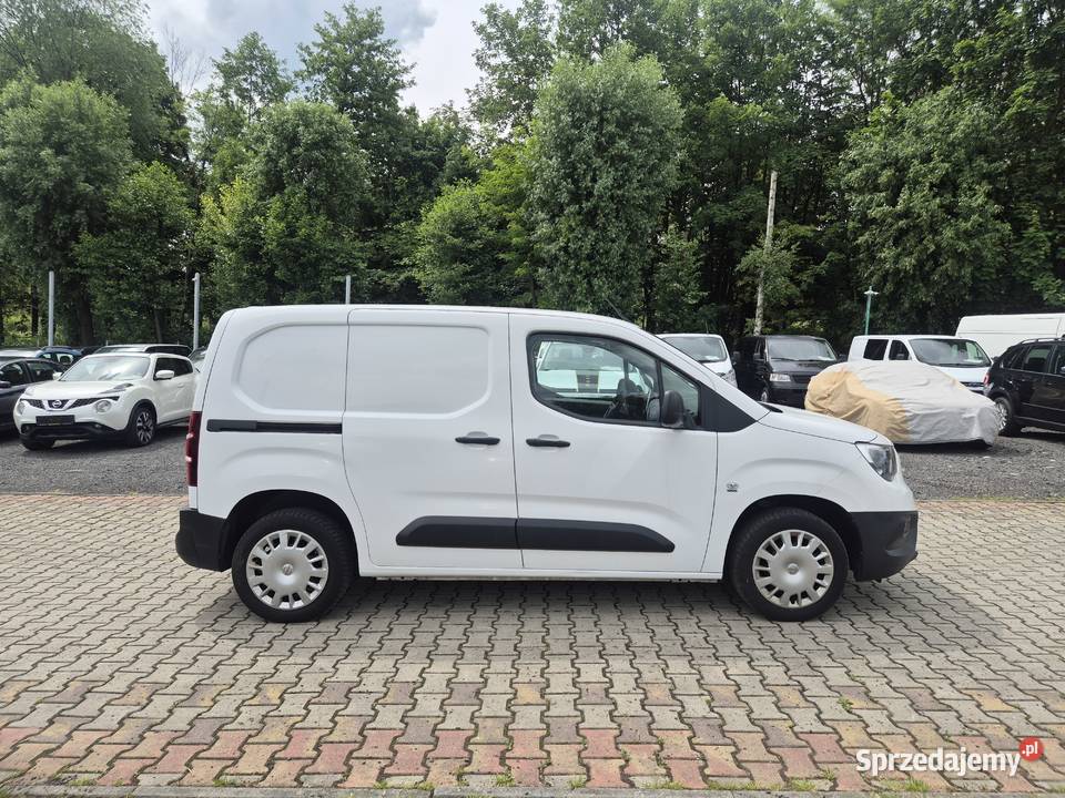 2020 Opel Combo 135 15d 76 Zadbany Bezwypadek Bujaków