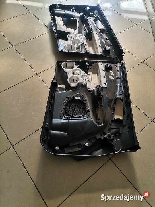 Tapicerka drzwi przed LP boczki ford s Białystok