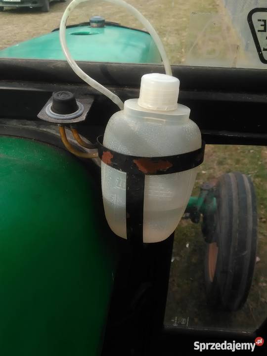 Zbiornik spryskiwaczy FarmMot 250D zbiorniczek Gdańsk
