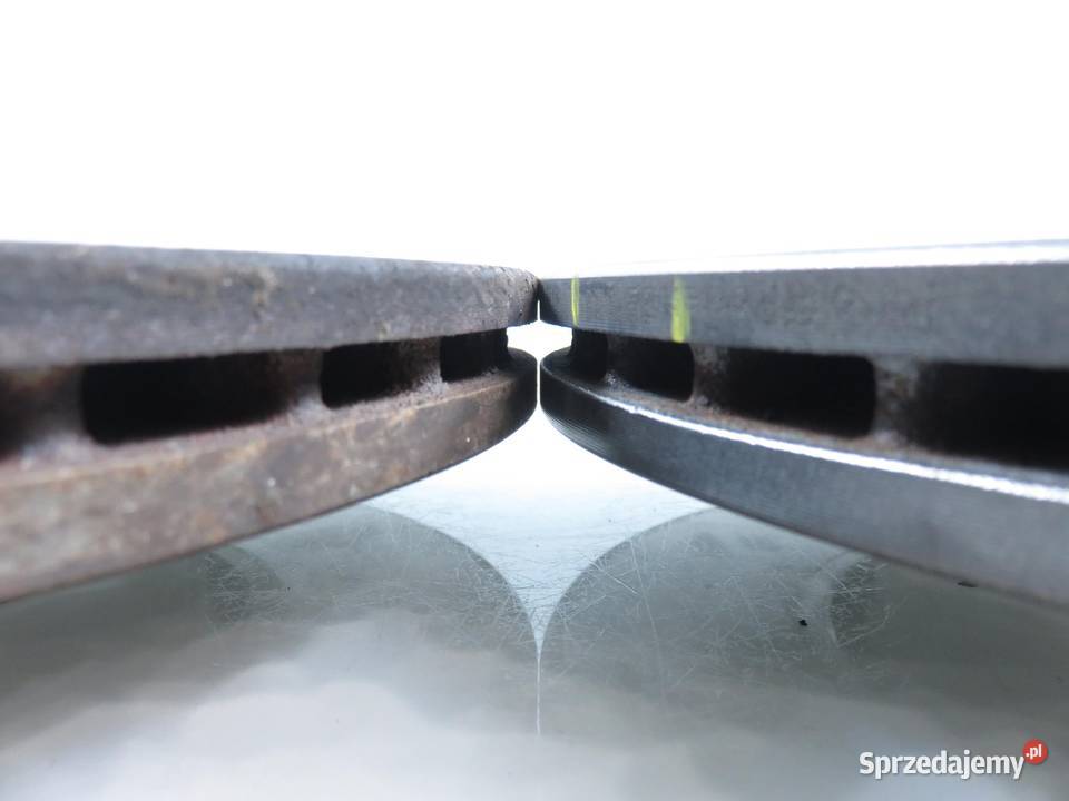 TARCZE HAMULCOWE PRZÓD RENAULT CLIO III 15 dCi małopolskie