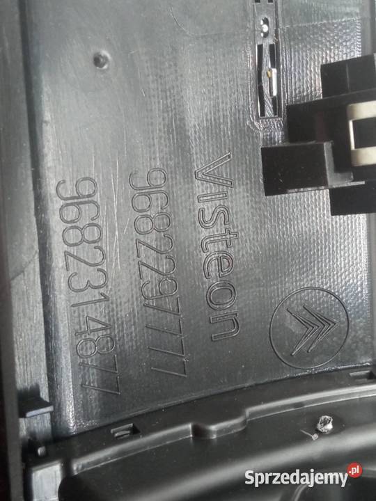 KRATKI NAWIEWU DEKOR DESKI RAMKA NAVI III X7