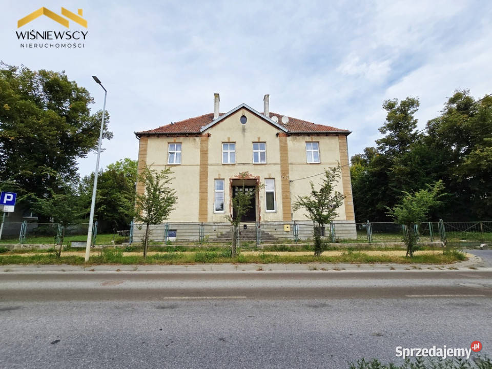 Kamienica Malbork centrum 8 mieszkań 5 garaży