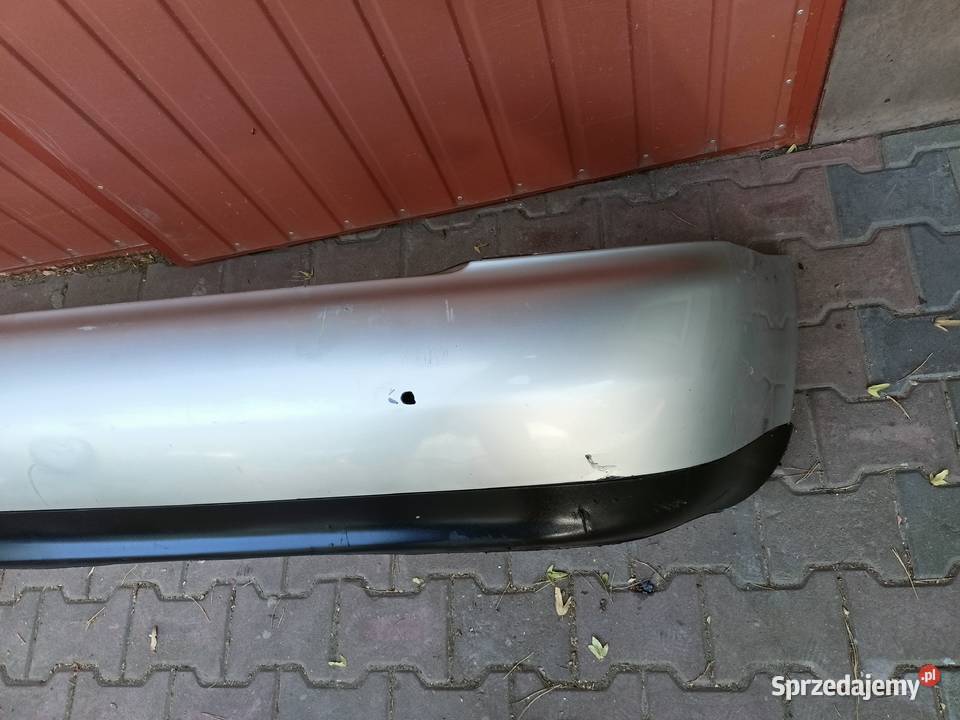 zderzak tył audi a4 B5 sedan srebrny osobowe Lubartów