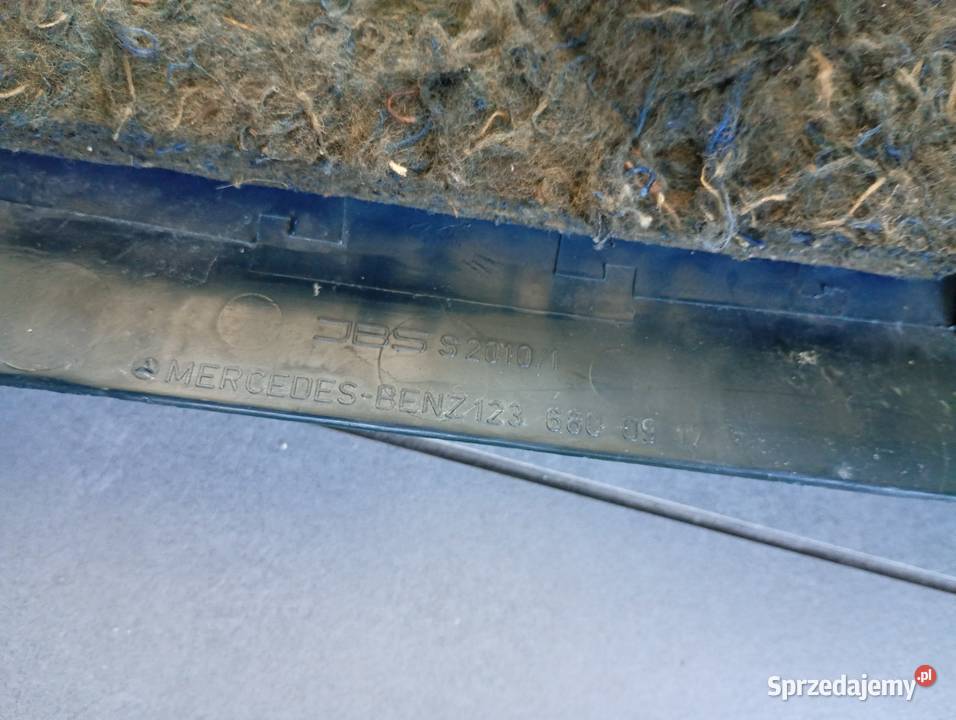 Mercedes w123 osłona deski niebieska Tarnowskie Góry
