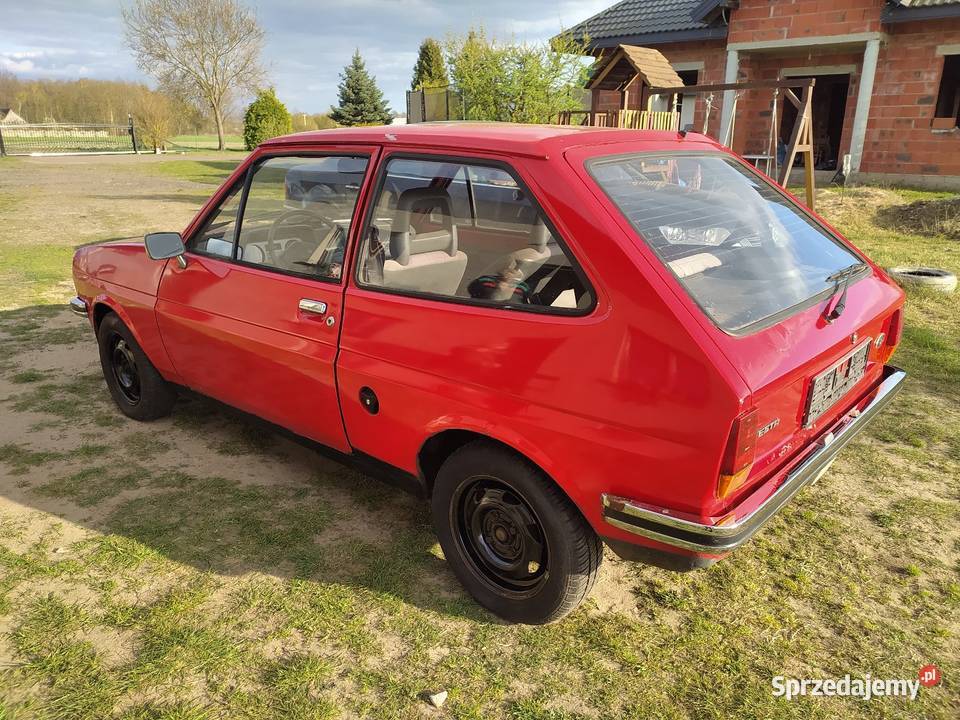 Fiesta 82 z Niemiec z dokumentami czerwony sprzedam