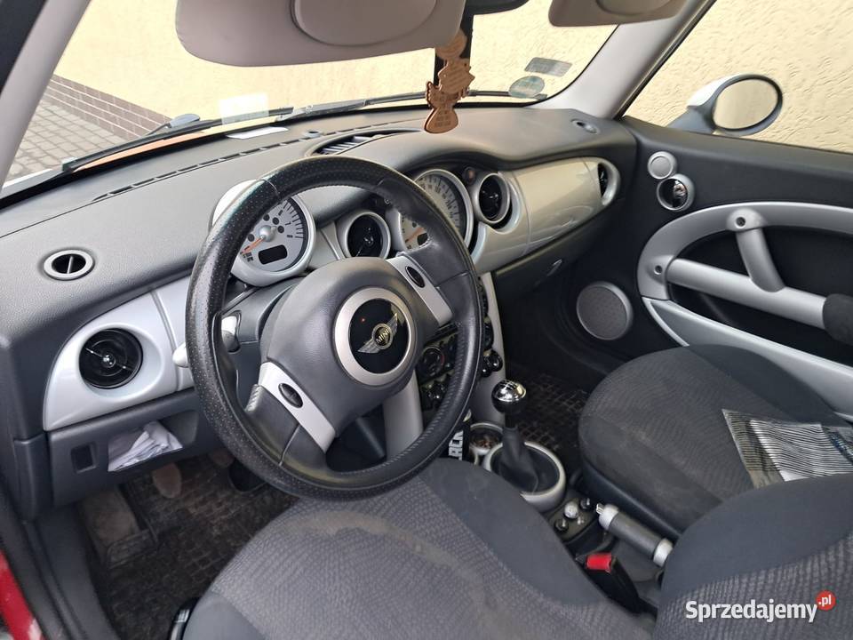 Syndyk sprzeda samochód mini cooper prod 2006 Pszczółki