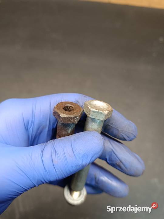 Śruba śruby amortyzator tył centralny części Ośki Gołaczewy