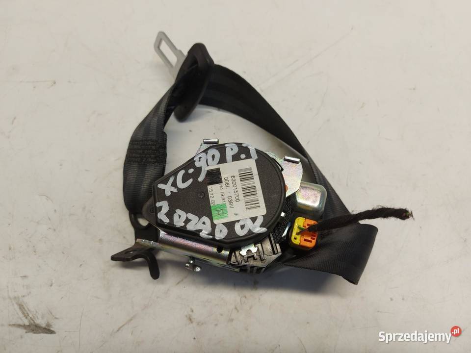 VOLVO XC90 II D5 Pas bezpieczeństwa tył prawy