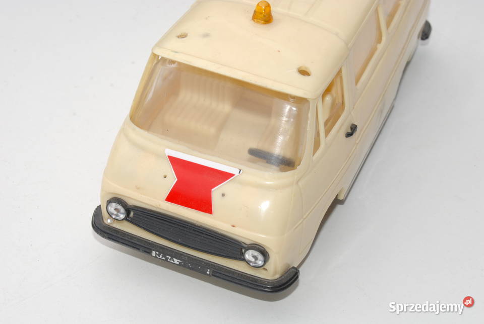 Stara zabawka samochód Skoda 1203 karetka antyk Pozostałe Cieszyn sprzedam