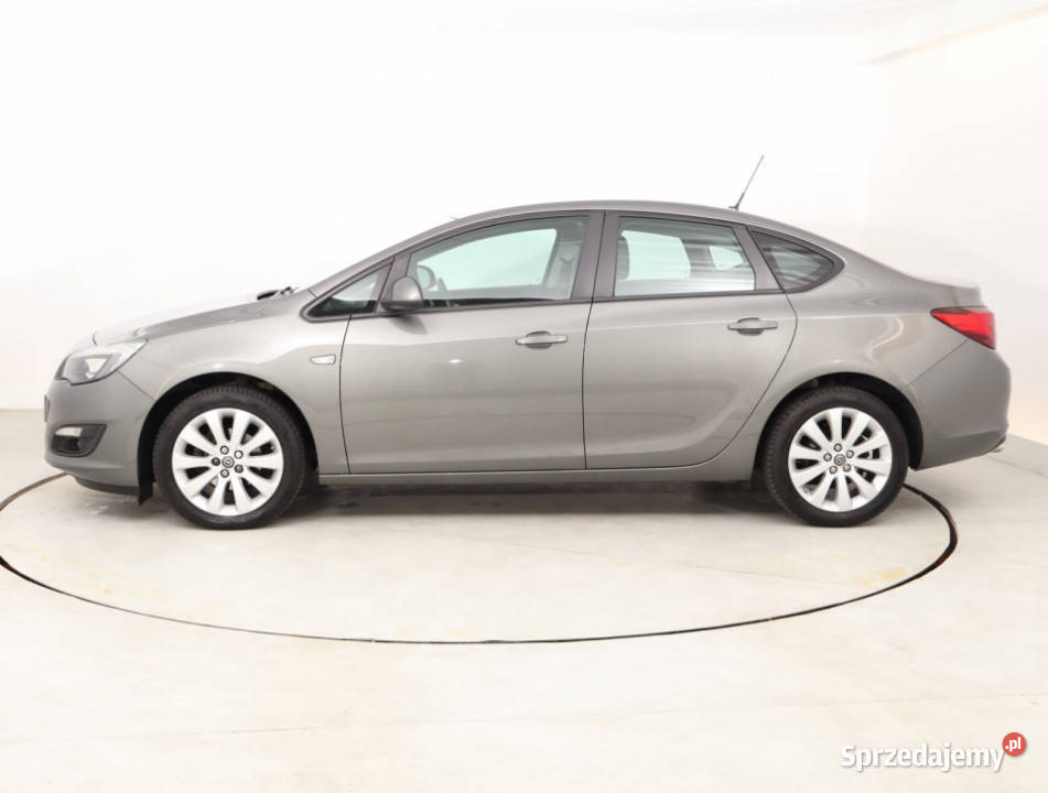 Opel Astra 14 T Bielany Wrocławskie