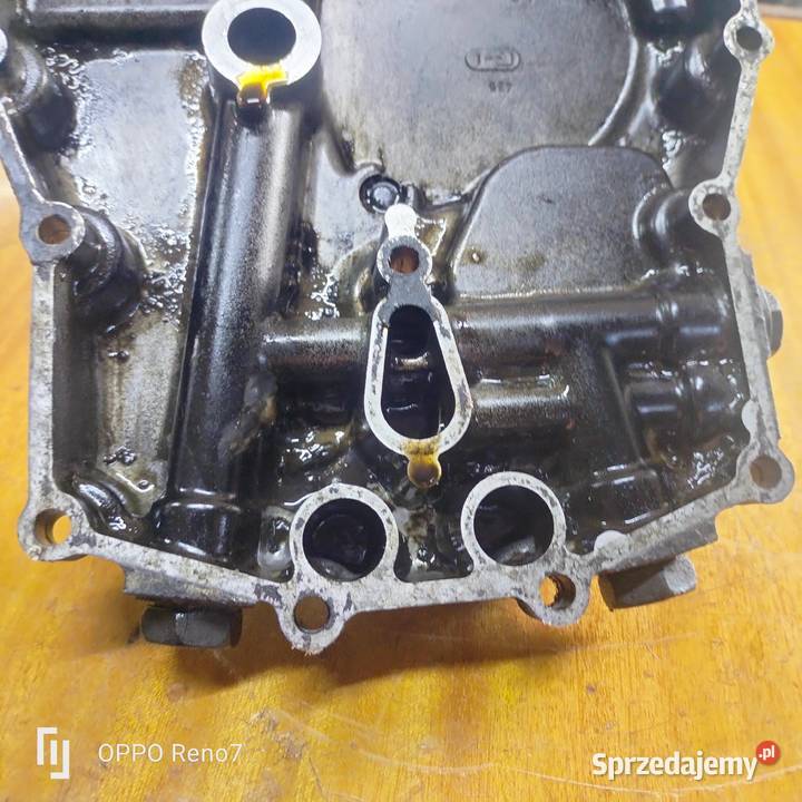 Suzuki GS 550L miska pokrywa olejowa Łubno