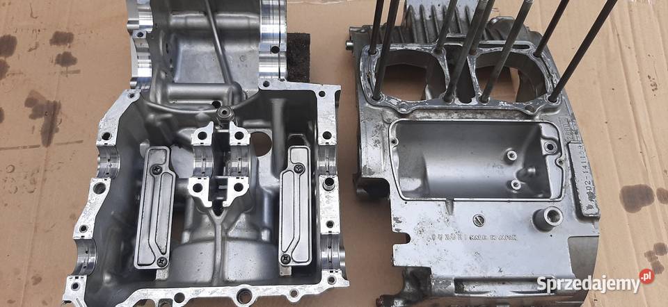 Suzuki GS 500 kartery połówki silnika Warszawa