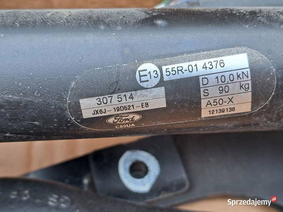 Hak holowniczy elektryczny Ford Focus IV Kombi