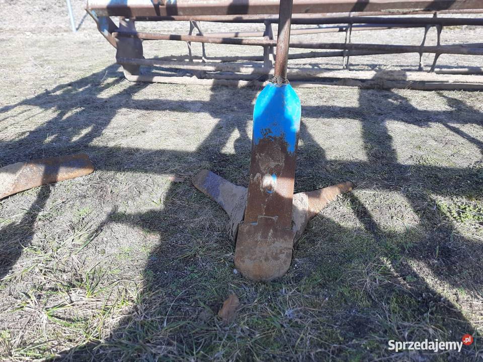 Gruber głębosz agregat ścierniskowy Lemken Stężyca