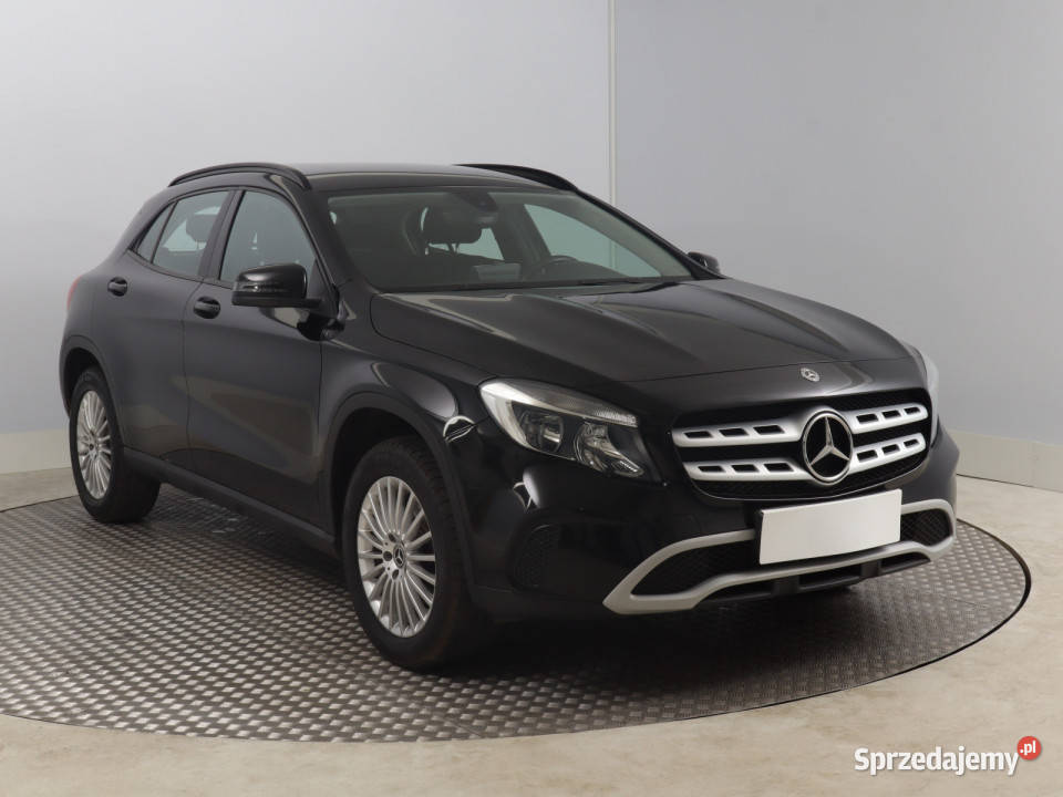 Mercedes GLA GLA 180 wspomaganie kierownicy dolnośląskie Bielany Wrocławskie