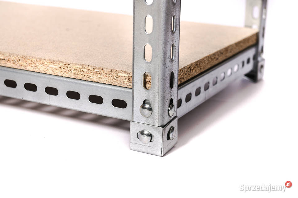 Regały półkowe wypełnione płytą PRODUCENT Kozienice