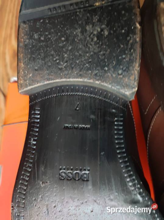 WŁOSKIEMARKOWE SKÓRZANEMĘSKIE BUTY HUGO BOSS r Piła