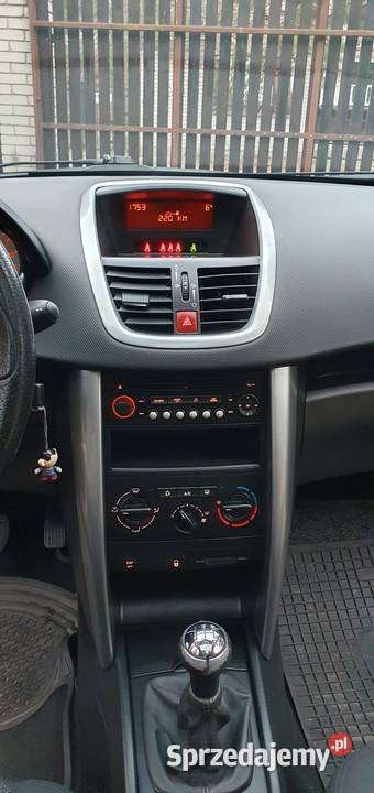 Peugeot 207 szklany dach 16 HDI tempomat wielofunkcyjna kierownica Warszawa