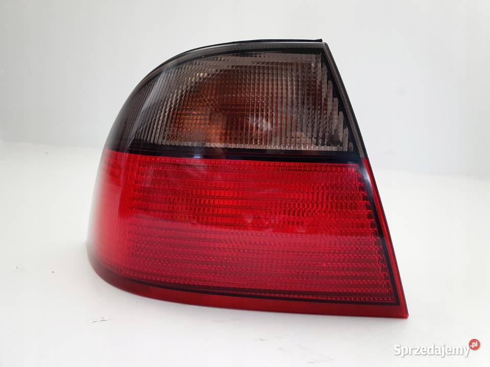 Saab 95 I 9705r sedan TYLNA LAMPA LEWA lewy tył Rudka