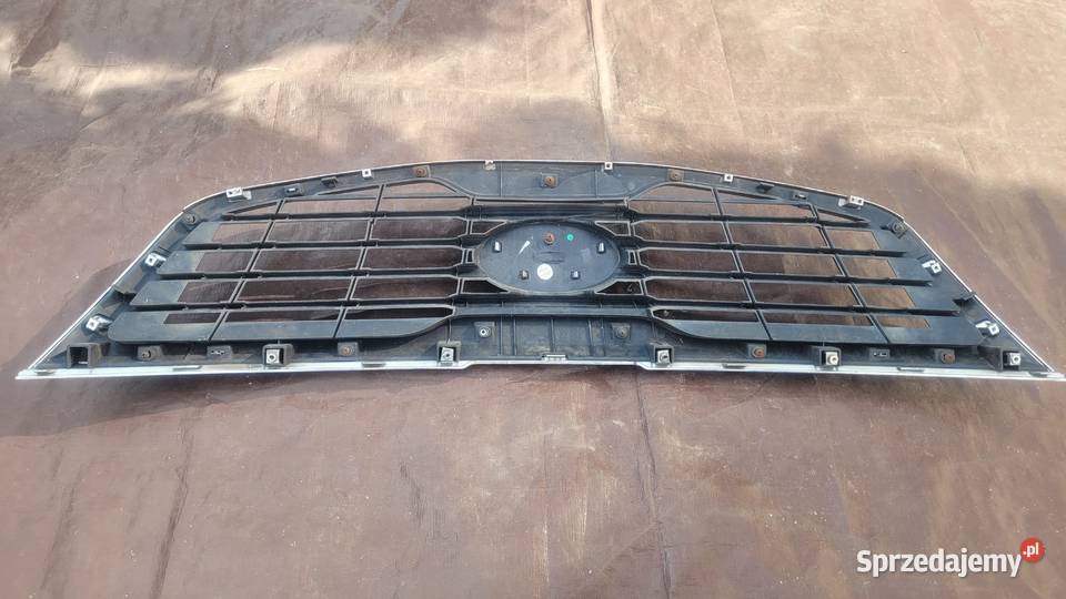 KIA SPORTAGE III ATRAPA GRILL 863523W000 880 osobowe sprzedam