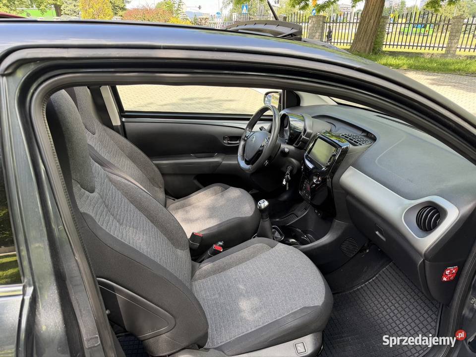 Super miejski samochodzik citroen c1 Rok produkcji 2014