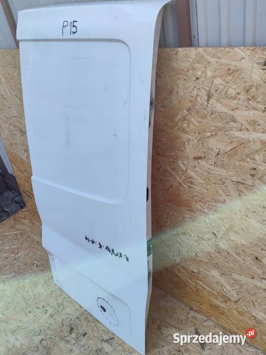 RENAULT TRAFIC IV 4 DRZWI PRAWE TYŁ TYLNE PRAWY Drzwi Przemęt