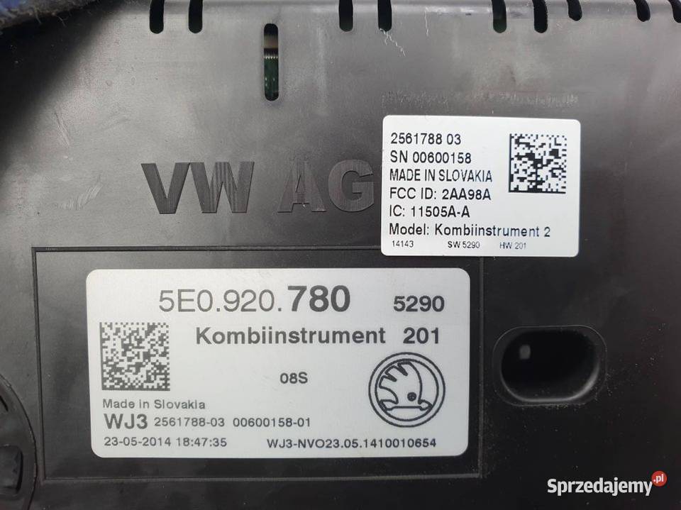 LICZNIK ZEGAR SKODA OCTAVIA III 5E0920780 Lipno sprzedam