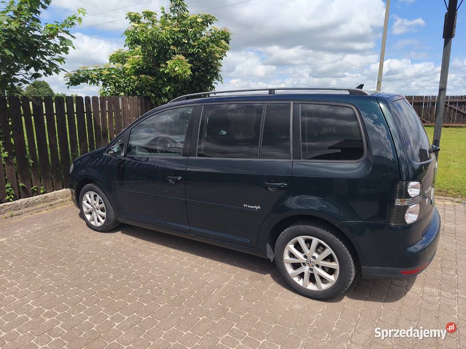 Volkswagen Touran 14 benzyna nowe OC i przegląd 197000km