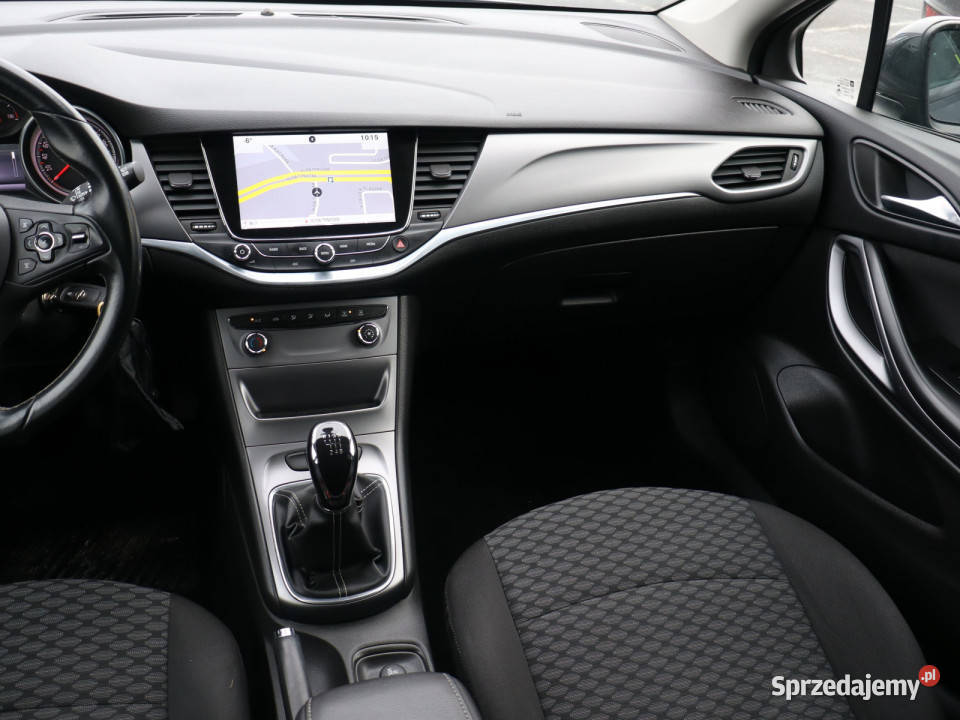 Opel Astra 16 CDTI Bielany Wrocławskie