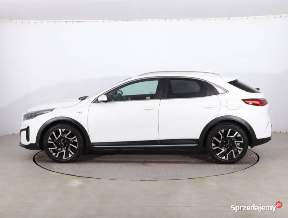 Kia XCeed 15 TGDI asystent pasa ruchu Piaseczno