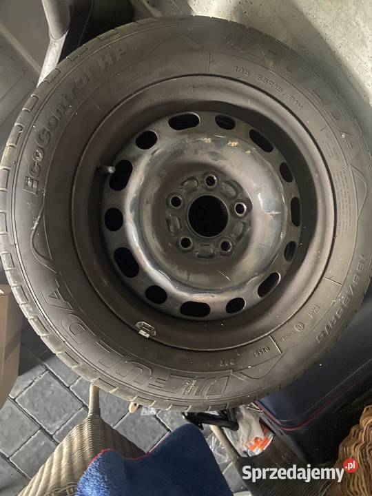 Koła Felgi Stalowe 15 Hyundai i30 Kia Ceed Wieluń sprzedam