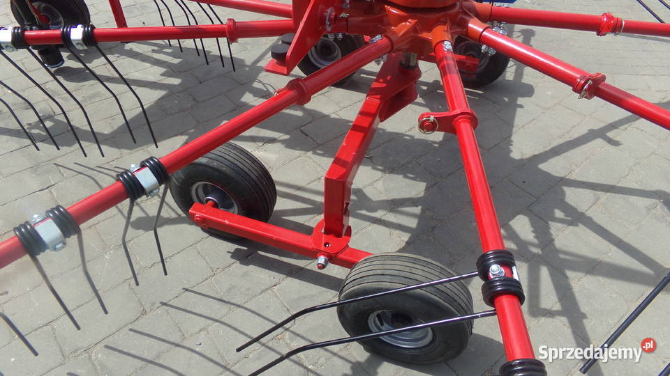 Karuzelowa zgrabiarka do siana 35m 420m koło Maszyny zielonkowe