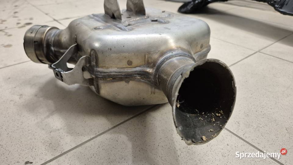 KAWASAKI Z900 2024 TŁUMIK ŚRODKOWY WYDECH