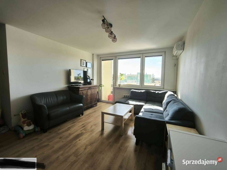 2pok 50met Żernickiej BALKONPIWNICAWINDA Wrocław