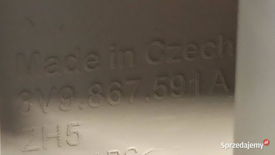 SKODA KODIAQ LAMPKA PODSUFITKI SZYBERDACH