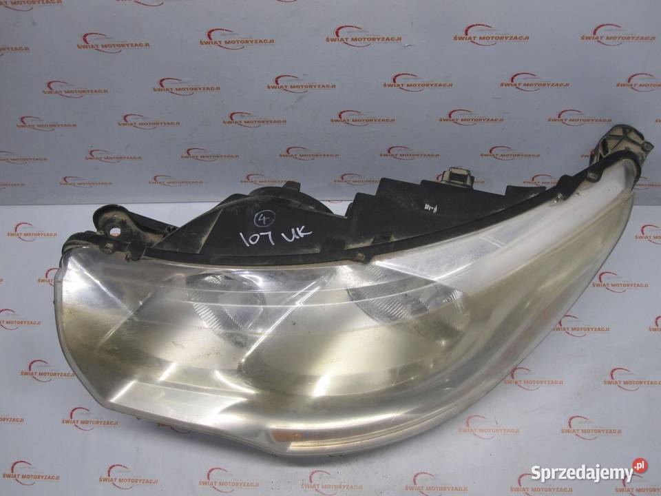 CITROEN C4 II 11r lampa lewa przód 46430711 osobowe świętokrzyskie Kielce