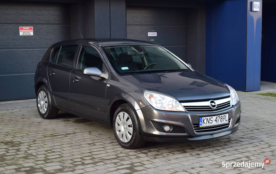 Opel Astra H 2009r 1.4 90KM Benzyna Lift Hatchback
