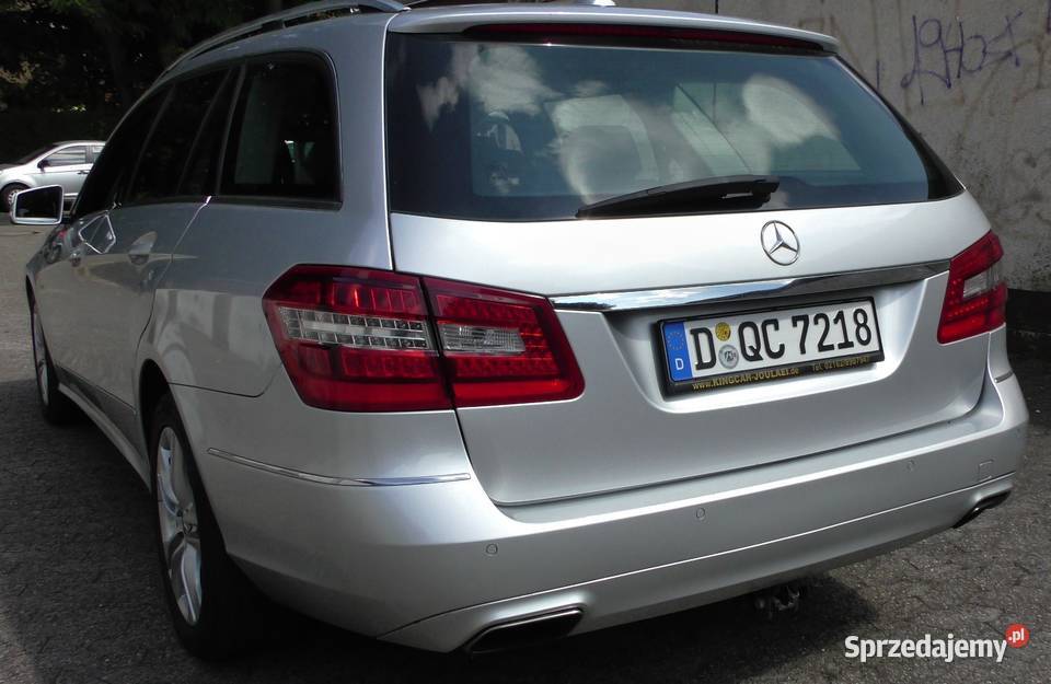 Mercedes E200 CGI Blue Efficiency 2011 z Niemiec poduszka powietrzna Klasa E łódzkie Radomsko