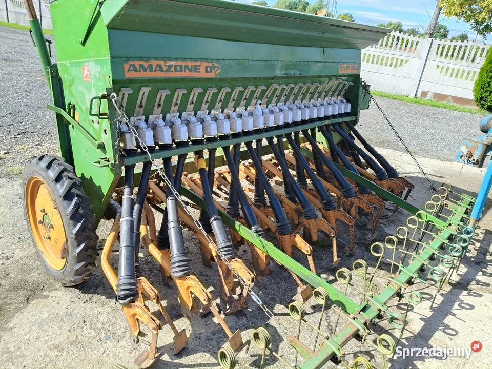 Siewnik zbożowy Amazone D7 łódzkie Wieluń