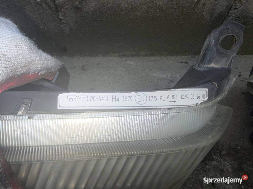 Lampa przód lewa Citroen C2 Bagażniki Ostrów Wielkopolski